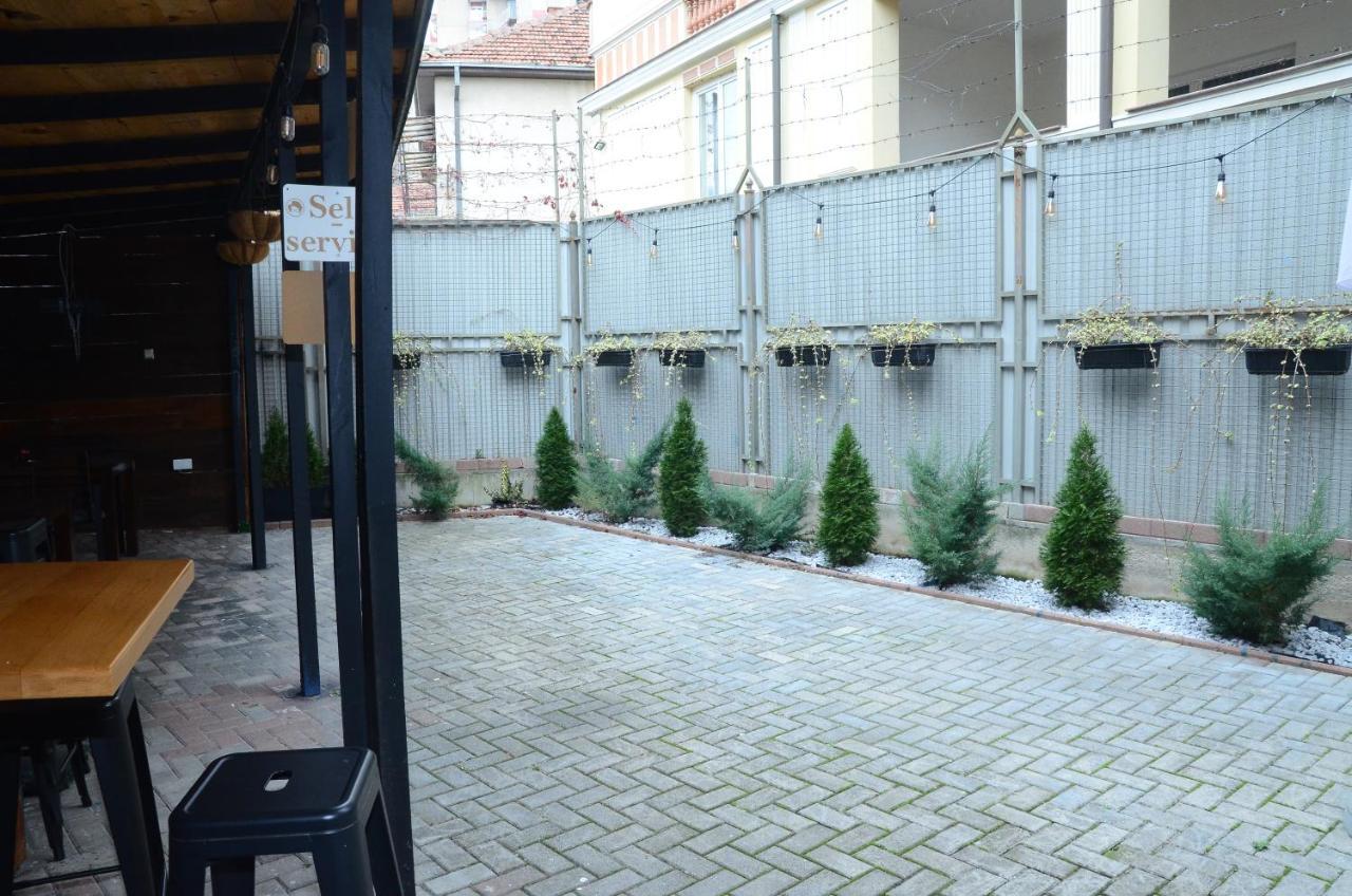 Villa Konzuli 比托拉 外观 照片
